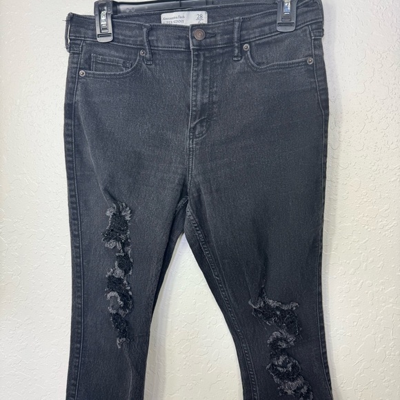 Abercrombie & Fitch Black super Skinny Jeans  28 ripped Distressed‎ denim jeans - Picture 3 of 8